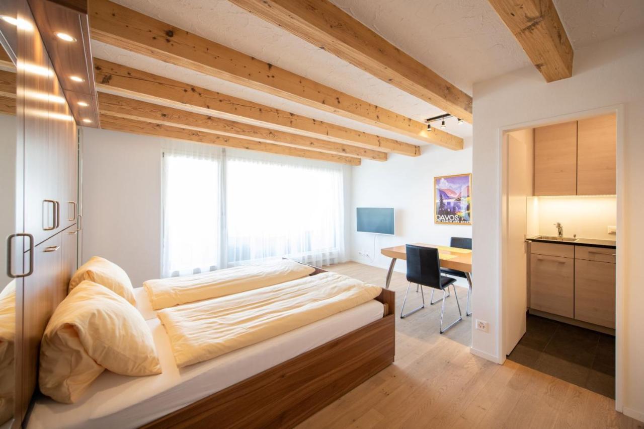 Ferienwohnungen, Carlton Am Park, Davos Platz Eksteriør billede